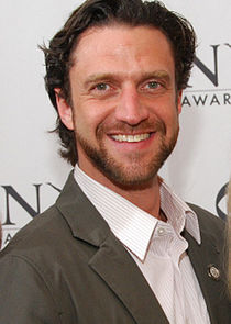 Raúl Esparza