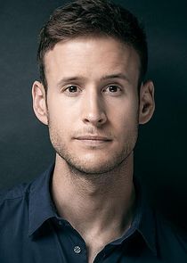 Kyle Buchanan