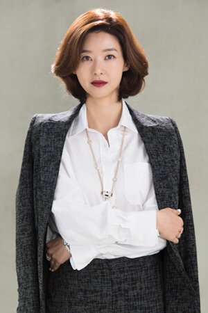 Park Seo Jin