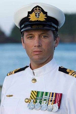 Lieutenant Commander Mike "CO" Flynn