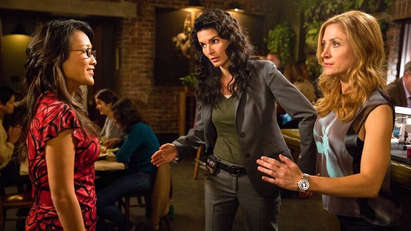 Rizzoli Isles - Wake me Up 5x06 - YouTube