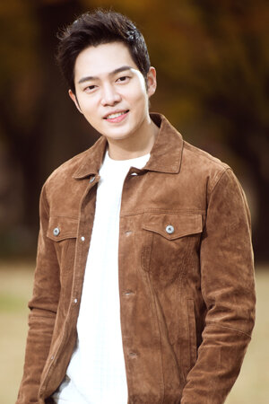 Lee Gun Woo