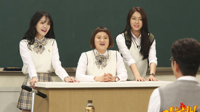 Episode 130 with Kim Shin-young, AOA (Jimin, Seolhyun)
