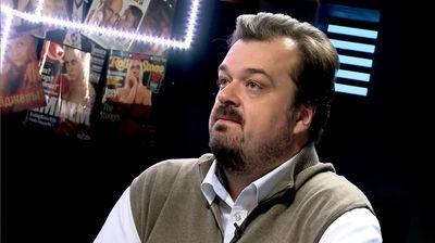 Василий Уткин: «Российский спорт абсолютно не сексуален» — Спортивный журналист о том, почему футболист должен быть «пупсом», Кокорин и Мамаев — милейшие ребята, а все тираны любят спорт