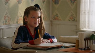 An Entrepreneurialist and a Swat on the Bottom - Young Sheldon 3x03 ...