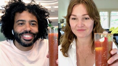 Julia Stiles and Daveed Diggs