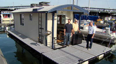 A Tiny House Boat in Seattle