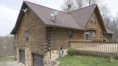 Southwest Pennsylvania Log Home