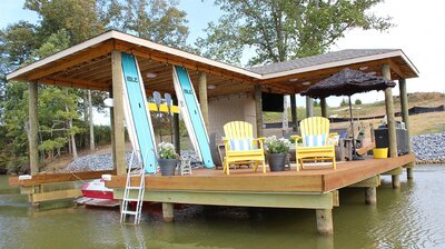 Paddleboard Dock: Sun and Surf Water Sports Oasis