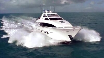 Lazzara Sport Yacht, Sabre Yachts Salon Express, Catalina single masted sailor