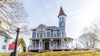 The Cheapest Old House: $1!