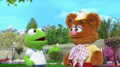 Kermit and Fozzie's Show and Tell