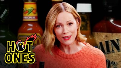 Leslie Mann Gets Revenge While Eating Spicy Wings