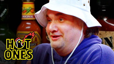 Artie Lange is Raw and Uncensored While Eating Spicy Wings