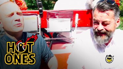 Chili Klaus and Sean Evans Eat the World's Hottest Pepper on the Carriage Ride From Hell