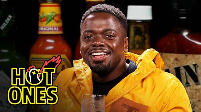 Daniel Kaluuya Listens to His Ego While Eating Spicy Wings