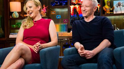 Anderson Cooper & Wendi McLendon-Covey