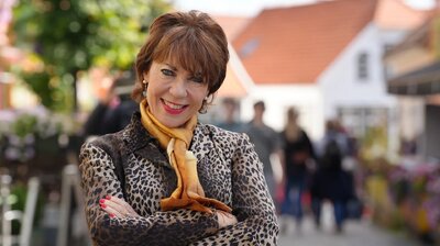 Kathy Lette