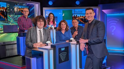 Anne Edmonds, Tony Martin, Lizzy Hoo, Ray O'Leary, Kim Garth