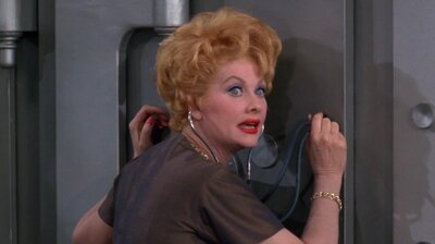 Lucy and the Safe Cracker