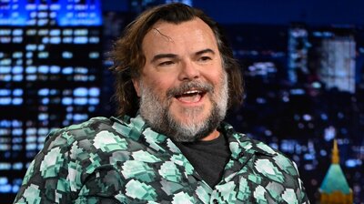 Jack Black, Britt Lower, Yandel