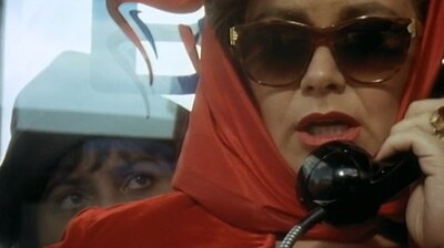 Mrs Hat and Mrs Red