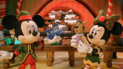Mickey Saves Christmas