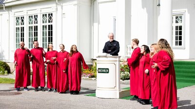 Jeg gruer meg til å få voksenkjeft!
