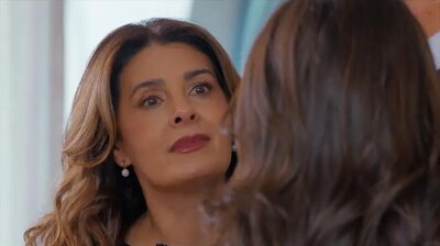 El poder tras el poder