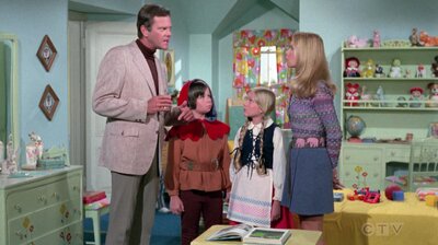 Bewitched S08E10
