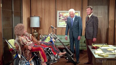 Bewitched S08E11