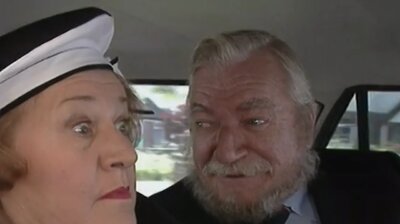 Keeping Up Appearances S04E02