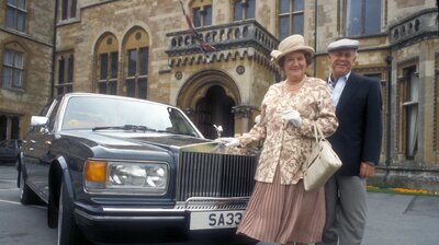 Keeping Up Appearances S05E09