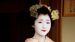 Maiko Hair Ornaments: A Classical Culture of Kawaii