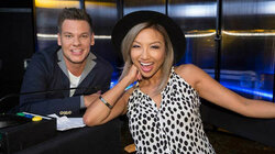 Jerry O'Connell and Jeannie Mai
