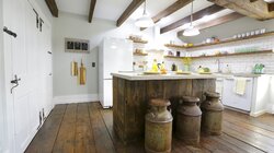 1717 Farmhouse Kitchen