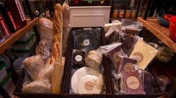 Contemporary Couples Retreat