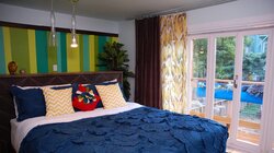 Indoor/Outdoor Master Retreat