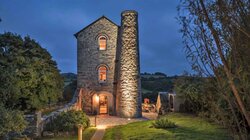 Cornwall: The Dilapidated Engine House