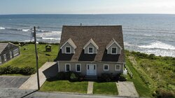 Cottage on the Rhode Island Coast
