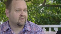 A Hidey Hole, a Wine Hammock, and a Pink Floor: Welcome to the Love Den