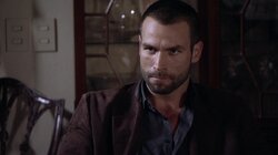Aurelio llora por su hijo