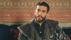 El Sultán amenaza de muerte