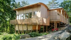 Mästerlig trädkoja i Onsala