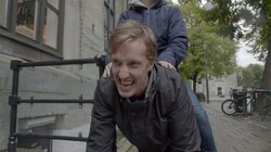 Ville veier 2 - Knuser knær