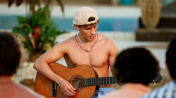 Penis-Boxen und Eierflattern