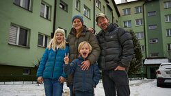 Å sove med klærne på