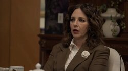 Sus historias no coinciden