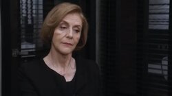 Miriam le quita todo a Raquel