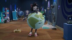 Космонавты